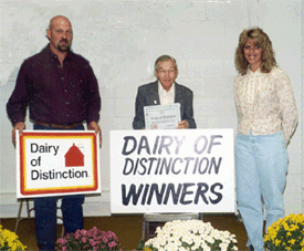 Presenting Distiction Award