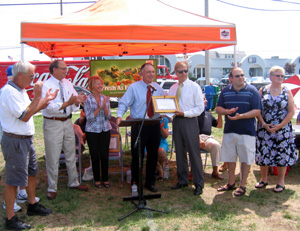 Photo of Seaside Park officials and Secretary Fisher
