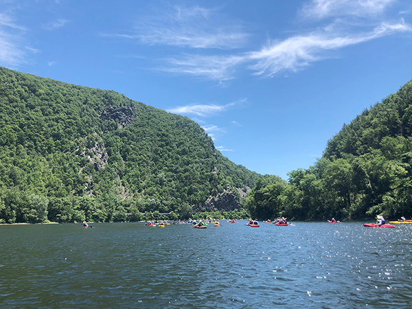 Paddling the Delaware Water Gap. Photo courtesy of DRBC.