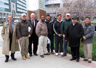 Photo of Kaplan, Secretary Kuperus and NJDA Asian longhorned beetle crew