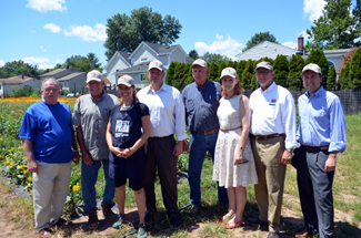 Secretary Fisher with Senator Tom Kean and Assemblywoman Nancy Munoz at Dreyer Farms