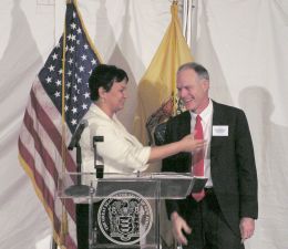 NJDEP Commissioner Lisa Jackson gives the Environmental Education Award to Bruce Barbour, County Agriculture and Resource Management Agent 