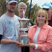 Chris Follmer receives Governor's Cup from Lt. Gov. Guadagno