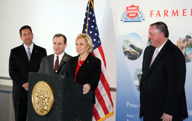 Lieutenant Governor Guadagno and Commissioner Considine Welcome Farmers Insurance Group to the Garden State