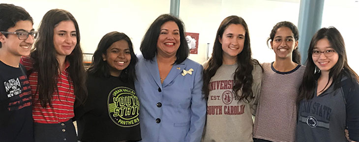 Robbinsville High School students joined Acting Commissioner Marlene Caride in a roundtable discussion about their work to increase awareness of distracted driving.