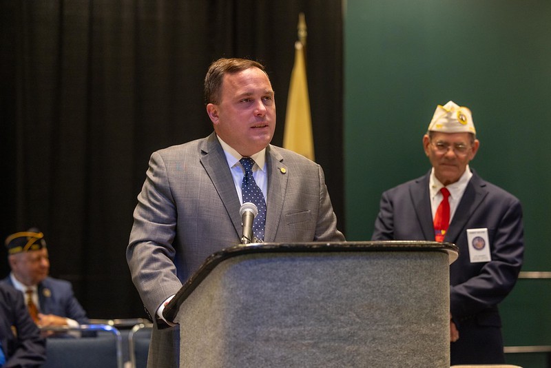 Commissioner Vincent Solomeno speaking at the annual Disabled American Veterans convention.