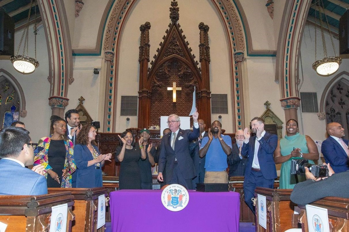 Photo: Governor Murphy is giving a speech in the church
