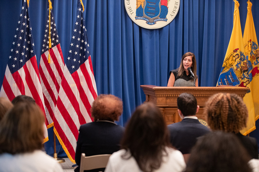 Photo of First Lady at Press Conference