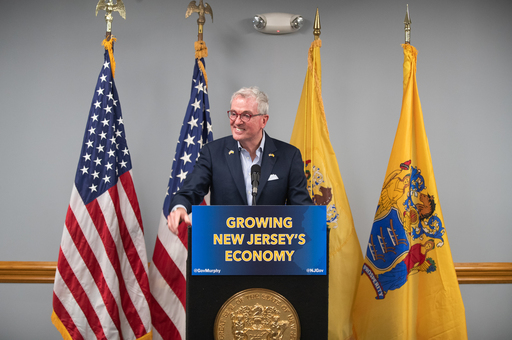 Governor Murphy speaking at the podium