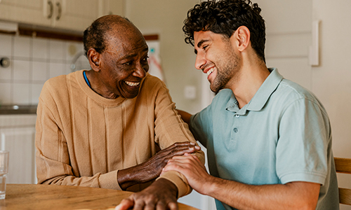 People holdings each others hand