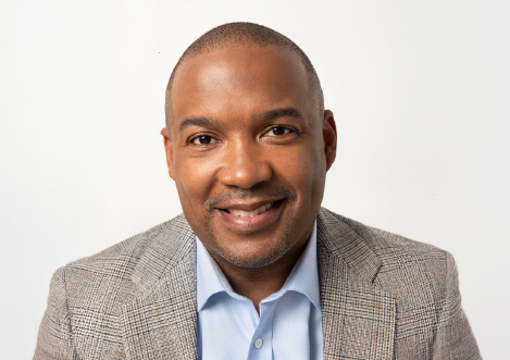 Damon McDade headshot