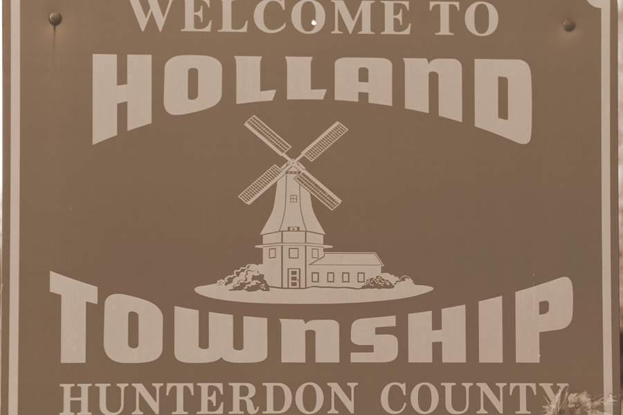 welcome sign