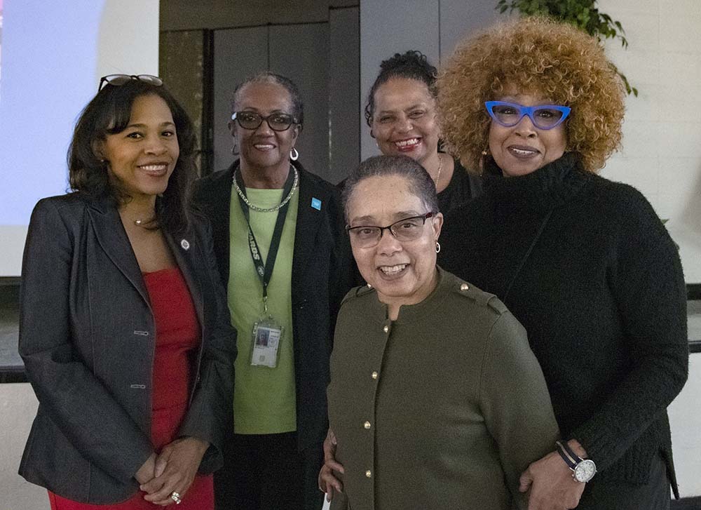 Community Faith Leaders 2020 Census Event in Montclair - Link - https://www.state.nj.us/state/sos-secretary-in-the-community-2020-0121.shtml